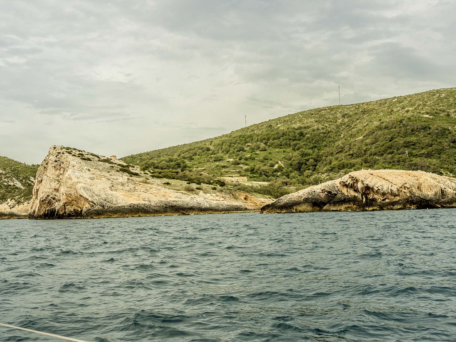Biševo excursions trips