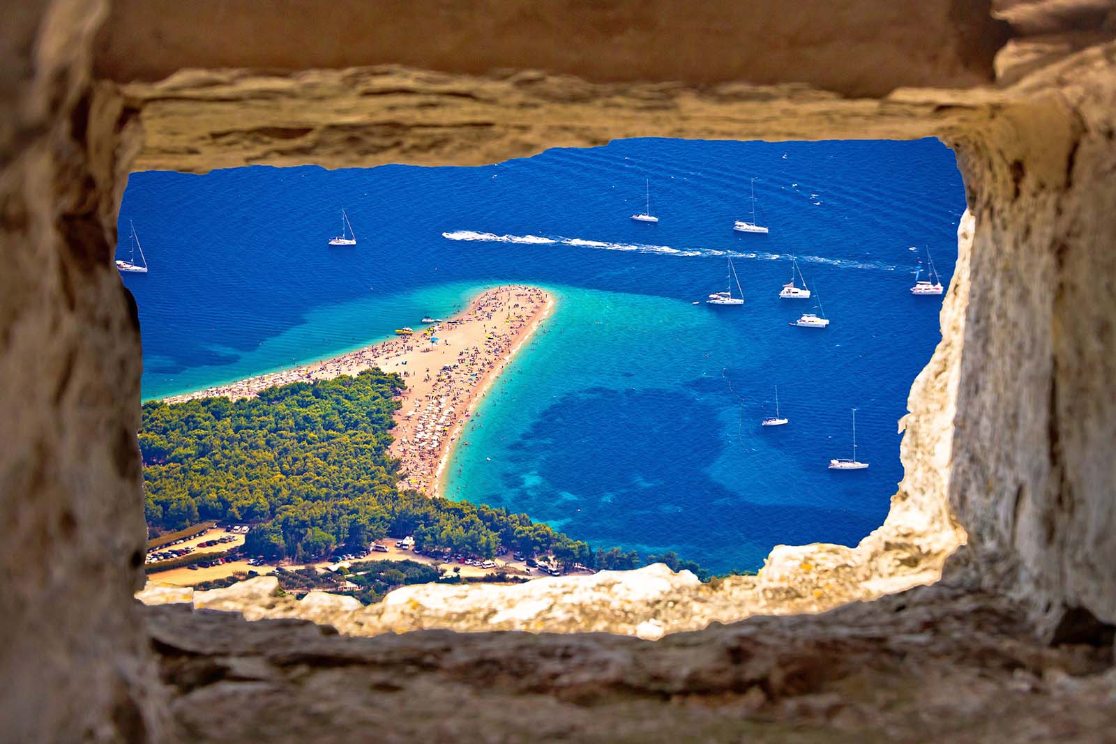 Bol Brač Zlarni rat excursions trips