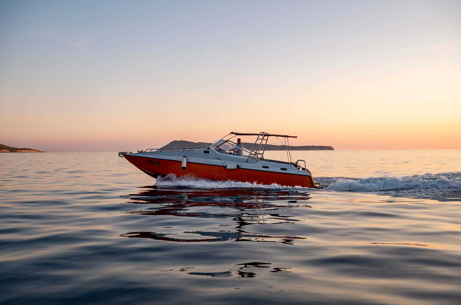 Komiža excursions trips